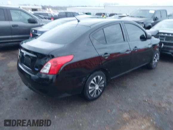 2014 Nissan Versa SV with VIN 3N1CN7AP5EL806738, listed as a IAAI auction lot 41181362 with 133,114 mi miles and . Bid and sale history available at carsss.com. Image 4.