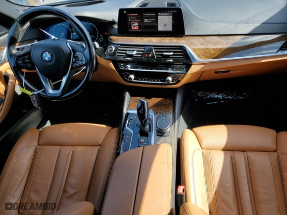 2019 BMW 5 Series 530e iPerformance with VIN WBAJA9C52KB393632, listed as a Copart auction lot 72592244 with 81,120 mi miles and Salvage Title. Bid and sale history available at carsss.com. Image 8.