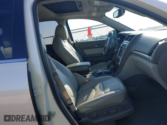 2014 GMC Acadia SLT with VIN 1GKKRRKDXEJ375452, listed as a IAAI auction lot 41652779 with 155,584 mi miles. Bid and sale history available at carsss.com. Image 5.