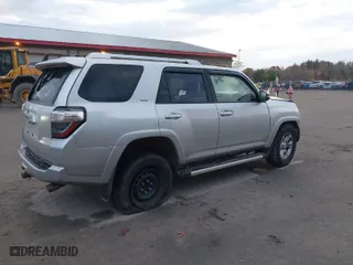 2016 Toyota 4Runner Limited with VIN JTEBU5JRXG5282857, listed as a IAAI auction lot 40674274 with 157,447 mi miles. Bid and sale history available at carsss.com. Image 4.