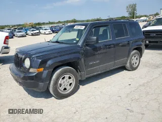 2014 Jeep Patriot Altitude with VIN 1C4NJPBA0ED552471, listed as a Copart auction lot 68927804 with 161,570 mi miles and Salvage Title. Bid and sale history available at carsss.com. Image 1.
