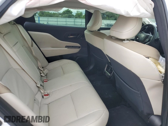 2024 Toyota Crown XLE with VIN JTDAAAAF9R3023637, listed as a Copart auction lot 69849914 with 11,895 mi miles and Salvage Title. Bid and sale history available at carsss.com. Image 10.