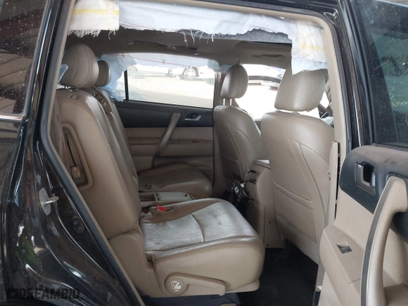 2013 Toyota Highlander with VIN 5TDZK3EH5DS122406, listed as a IAAI auction lot 41712911 with 1 mi miles. Bid and sale history available at carsss.com. Image 8.