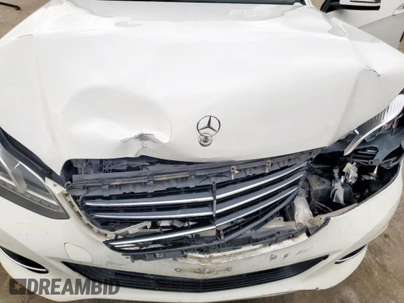 2014 Mercedes-Benz E 350 Sport with VIN WDDHF5KB8EA853525, listed as a Copart auction lot 55132715 with 125,895 mi miles and Salvage title. Bid and sale history available at DreamBid. Image 11.