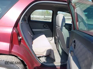 2007 Chevrolet Equinox LS with VIN 2CNDL13FX76005878, listed as a IAAI auction lot 41933911 with 100,740 mi miles. Bid and sale history available at carsss.com. Image 8.