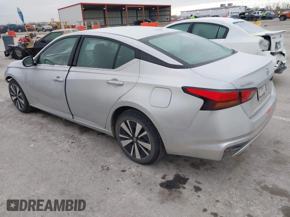 2019 Nissan Altima 2.5 SL with VIN 1N4BL4EV3KC196535, listed as a IAAI auction lot 41512924 with 84,898 mi miles. Bid and sale history available at carsss.com. Image 3.