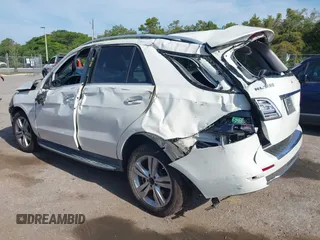 2012 Mercedes-Benz M ML 350 with VIN 4JGDA5HB7CA074205, listed as a IAAI auction lot 42080076 with 99,510 mi miles. Bid and sale history available at carsss.com. Image 3.