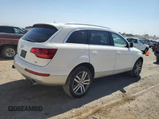 2008 Audi Q7 4.2L Premium with VIN WA1BV74L18D016780, listed as a Copart auction lot 70465544 with 186,904 mi miles and Clean Title. Bid and sale history available at carsss.com. Image 3.