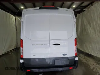 2023 Ford Transit Cargo with VIN 1FTBR2C80PKC00192, listed as a Copart auction lot 82952724 with 30,783 mi miles and Clean Title. Bid and sale history available at DreamBid. Image 6.