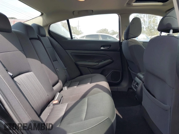 2020 Nissan Altima SV z VIN 1N4BL4DV2LC212565, wystawiony jako IAAI lot #42294236 z przebiegiem 37 426 mil mil oraz . Historia ofert i sprzedaży dostępna na DreamBid. Obrazek 8.