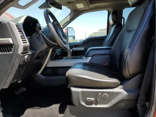 2017 Ford F-350 Platinum с VIN 1FT8W3BT8HEF39328, выставлен на аукционе Copart как лот 57079744 с пробегом Не указан миль и Списание • Salvage title. История ставок и продаж доступна на DreamBid. Изображение 7.