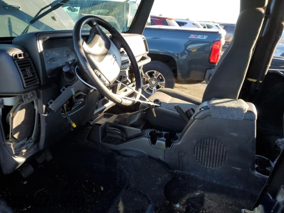 2006 Jeep Wrangler Unlimited LWB with VIN 1J4FA44S26P710151, listed as a Copart auction lot 87881705 with 0 mi miles and Salvage Title. Bid and sale history available at carsss.com. Image 7.