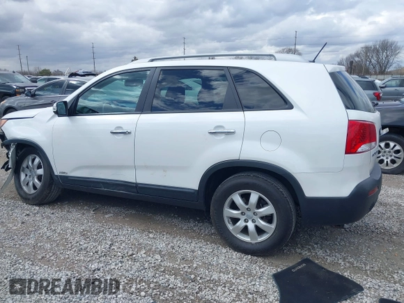2012 Kia Sorento LX with VIN 5XYKTDA20CG210698, listed as a IAAI auction lot 41728400 with 80,463 mi miles. Bid and sale history available at carsss.com. Image 14.