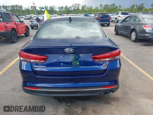 2018 Kia Optima LX with VIN 5XXGT4L32JG189009, listed as a IAAI auction lot 42010285 with 313,004 mi miles. Bid and sale history available at carsss.com. Image 16.