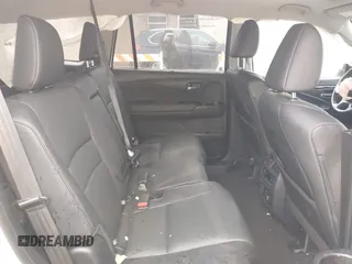 2021 Honda Pilot Touring 8-Passenger z VIN 5FNYF6H90MB031795, wystawiony jako IAAI lot #41207263 z przebiegiem 56 367 mil mil oraz . Historia ofert i sprzedaży dostępna na DreamBid. Obrazek 8.