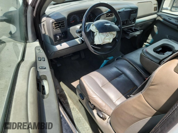 2004 Ford F-250 XL with VIN 1FTNX20P94EB23573, listed as a Copart auction lot 62723675 with Not provided miles and Salvage title. Bid and sale history available at DreamBid. Image 8.