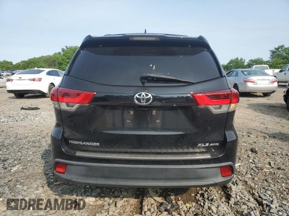 2018 Toyota Highlander SE with VIN 5TDJZRFH4JS547038, listed as a Copart auction lot 59465975 with 93,456 mi miles and Salvage title. Bid and sale history available at DreamBid. Image 6.