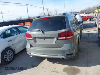 2020 Dodge Journey Crossroad with VIN 3C4PDCGB9LT270198, listed as a IAAI auction lot 41650297 with 95,676 mi miles and . Bid and sale history available at DreamBid. Image 17.