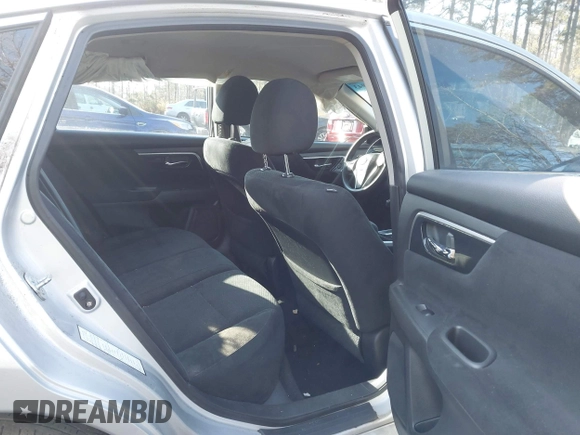 2014 Nissan Altima SV with VIN 1N4AL3AP1EC291922, listed as a IAAI auction lot 41432943 with 144,239 mi miles and . Bid and sale history available at DreamBid. Image 8.