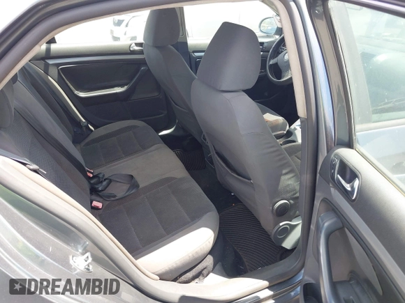 2009 Volkswagen Jetta S с VIN 3VWJZ71K09M089563, выставлен на аукционе IAAI как лот 42207932 с пробегом 207 719 миль миль и . История ставок и продаж доступна на DreamBid. Изображение 8.