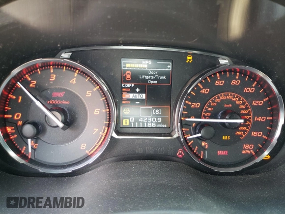 2015 Subaru WRX STI Launch z VIN JF1VA2W60F9802634, wystawiony jako Copart lot #56151944 z przebiegiem 111 186 mil mil oraz Nie do naprawy • Non repairable. Historia ofert i sprzedaży dostępna na DreamBid. Obrazek 9.