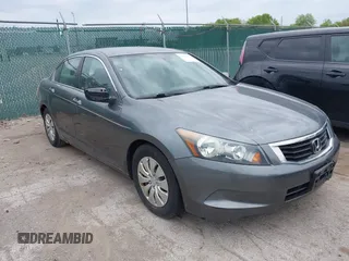 2010 Honda Accord LX z VIN 1HGCP2F38AA029703, wystawiony jako IAAI lot #42362453 z przebiegiem 186 687 mil mil oraz . Historia ofert i sprzedaży dostępna na DreamBid. Obrazek 1.