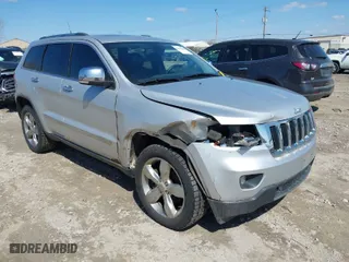 2011 Jeep Grand Cherokee Limited with VIN 1J4RR5GT9BC510322, listed as a IAAI auction lot 42003802 with 211,684 mi miles. Bid and sale history available at carsss.com. Image 1.