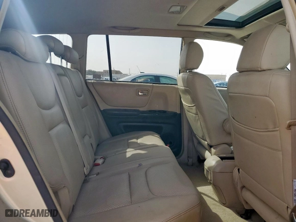 2002 Toyota Highlander with VIN JTEGF21A520070575, listed as a Copart auction lot 48307625 with 116,871 mi miles and Salvage Title. Bid and sale history available at carsss.com. Image 11.