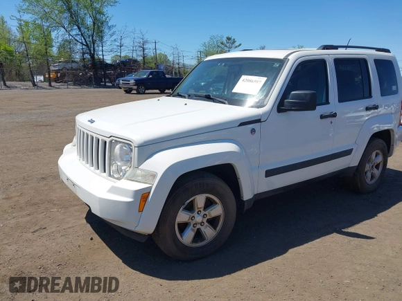 2009 Jeep Liberty Sport with VIN 1J8GN28K89W536182, listed as a IAAI auction lot 42086597 with 161,928 mi miles. Bid and sale history available at carsss.com. Image 2.