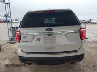 2018 Ford Explorer Limited с VIN 1FM5K7F85JGC84784, выставлен на аукционе IAAI как лот 42182928 с пробегом 88 433 миль миль и . История ставок и продаж доступна на DreamBid. Изображение 17.