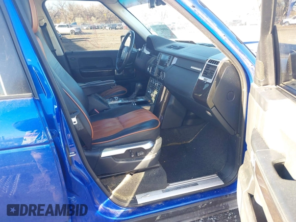 2008 Land Rover Range Rover with VIN SALMH13438A273608, listed as a IAAI auction lot 40869106 with 189,602 mi miles and . Bid and sale history available at DreamBid. Image 5.