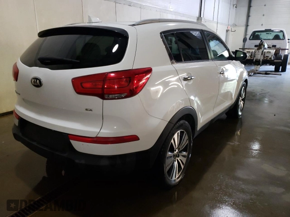2016 Kia Sportage EX z VIN KNDPC3AC5G7815781, wystawiony jako Copart lot #61004025 z przebiegiem 91 964 mil mil oraz Czysty tytuł • Clean title. Historia ofert i sprzedaży dostępna na DreamBid. Obrazek 3.