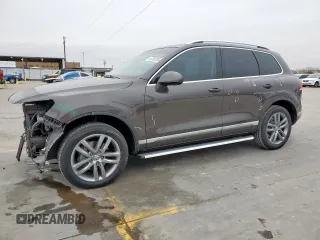 2015 Volkswagen Touareg Sport with VIN WVGEF9BP2FD007404, listed as a Copart auction lot 46058285 with 120,484 mi miles and Salvage title. Bid and sale history available at DreamBid. Image 1.