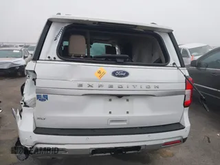 2022 Ford Expedition XLT with VIN 1FMJU1HT4NEA17466, listed as a IAAI auction lot 41592786 with 1 mi miles. Bid and sale history available at carsss.com. Image 17.