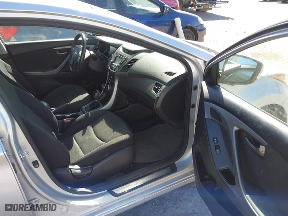 2016 Hyundai Elantra SE with VIN KMHDH4AEXGU561011, listed as a IAAI auction lot 40651213 with 112,960 mi miles. Bid and sale history available at carsss.com. Image 5.