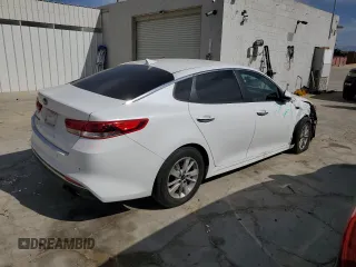 2018 Kia Optima LX z VIN 5XXGT4L39JG204573, wystawiony jako Copart lot #53162555 z przebiegiem 114 257 mil mil oraz Szkoda całkowita • Salvage title. Historia ofert i sprzedaży dostępna na DreamBid. Obrazek 3.