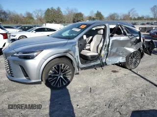 2025 Lexus RX 350h с VIN 2T2BBMCA2SC070683, выставлен на аукционе Copart как лот 49420725 с пробегом 2 218 миль миль и Списание • Salvage title. История ставок и продаж доступна на DreamBid. Изображение 1.