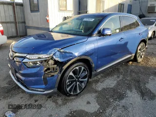2023 VinFast VF 8 Plus z VIN RLLV1AFA9PH003389, wystawiony jako Copart lot #87636605 z przebiegiem 1589 mil mil oraz Szkody całkowita. Historia ofert i sprzedaży dostępna na DreamBid. Obrazek 1.