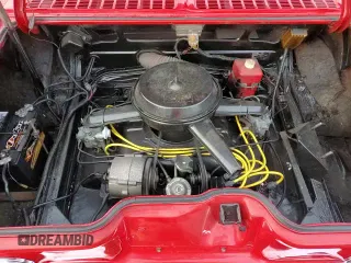 1965 Chevrolet Corvair z VIN 10567W116977, wystawiony jako Copart lot #82571934 z przebiegiem 72 439 mil mil oraz Czysty tytuł • Clean title. Historia ofert i sprzedaży dostępna na DreamBid. Obrazek 13.