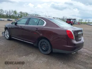 2009 Lincoln MKS z VIN 1LNHM93R09G612169, wystawiony jako IAAI lot #42126437 z przebiegiem 158 393 mil mil oraz . Historia ofert i sprzedaży dostępna na DreamBid. Obrazek 3.