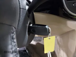2014 Volkswagen Beetle 1.8T с VIN 3VW517AT5EM818796, выставлен на аукционе IAAI как лот 42318653 с пробегом 150 443 миль миль и . История ставок и продаж доступна на DreamBid. Изображение 11.