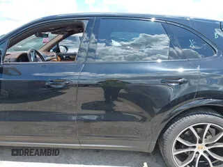2019 Porsche Cayenne z VIN WP1AA2AY3KDA03664, wystawiony jako IAAI lot #42210870 z przebiegiem 66 296 mil mil oraz . Historia ofert i sprzedaży dostępna na DreamBid. Obrazek 14.