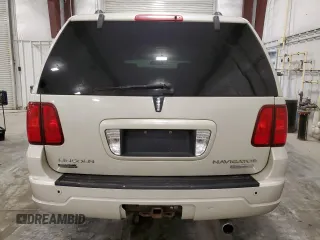 2006 Lincoln Navigator Luxury with VIN 5LMFU28586LJ18307, listed as a Copart auction lot 80278524 with 194,693 mi miles and Salvage Title. Bid and sale history available at carsss.com. Image 6.