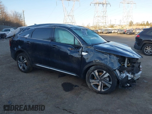 2024 Kia Sorento SX Prestige z VIN KNDRKDLG3R5235364, wystawiony jako IAAI lot #41338909 z przebiegiem 23 629 mil mil oraz . Historia ofert i sprzedaży dostępna na DreamBid. Obrazek 1.