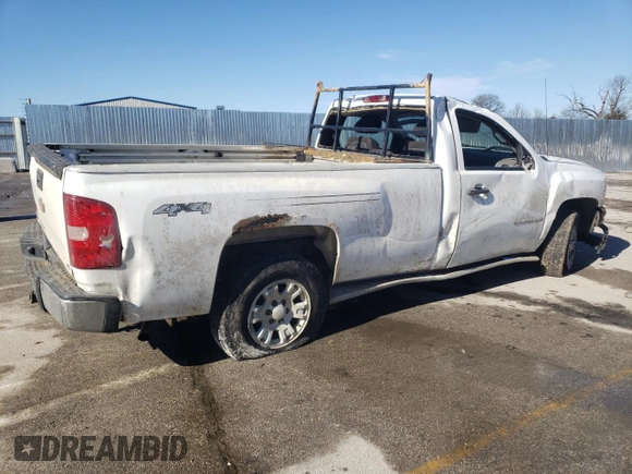 2008 Chevrolet Silverado 1500 Work Truck with VIN 1GCEK14C78Z332678, listed as a Copart auction lot 46855235 with 177,794 mi miles and Salvage Title. Bid and sale history available at carsss.com. Image 3.