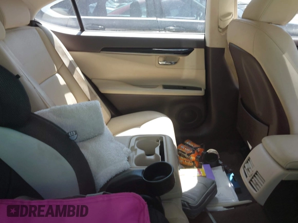 2016 Lexus ES with VIN JTHBK1GG3G2223805, listed as a IAAI auction lot 42065504 with 210,363 mi miles. Bid and sale history available at carsss.com. Image 8.
