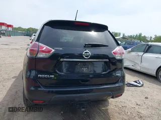 2015 Nissan Rogue SV with VIN 5N1AT2MK7FC879468, listed as a IAAI auction lot 42107991 with 160,084 mi miles. Bid and sale history available at carsss.com. Image 17.