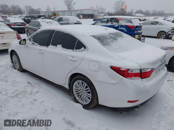 2015 Lexus ES with VIN JTHBK1GG1F2193282, listed as a IAAI auction lot 41238440 with 66,433 mi miles. Bid and sale history available at carsss.com. Image 3.