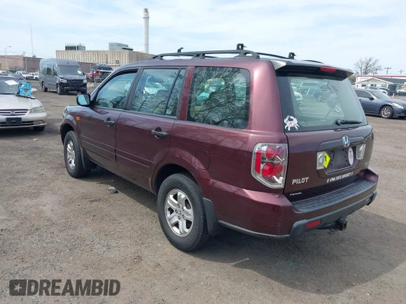 2007 Honda Pilot LX with VIN 5FNYF18107B016599, listed as a IAAI auction lot 42142933 with 186,442 mi miles and . Bid and sale history available at carsss.com. Image 3.