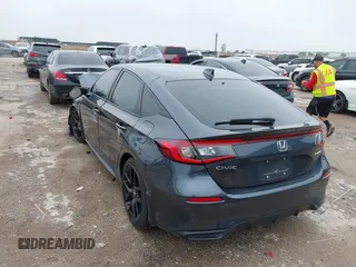 2025 Honda Civic Sport z VIN 19XFL2H84SE003646, wystawiony jako IAAI lot #42158531 z przebiegiem Nie podano mil oraz . Historia ofert i sprzedaży dostępna na DreamBid. Obrazek 3.